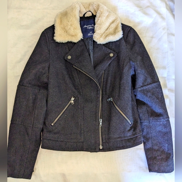American Eagle Outfitters Women's Wool Blend Quilted Jacket - Picture 7 of 13
